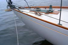 Fore deck windlass setup Concordia #19 Otter