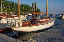 Snow Falcon docks Concordia #84 Snow Falcon